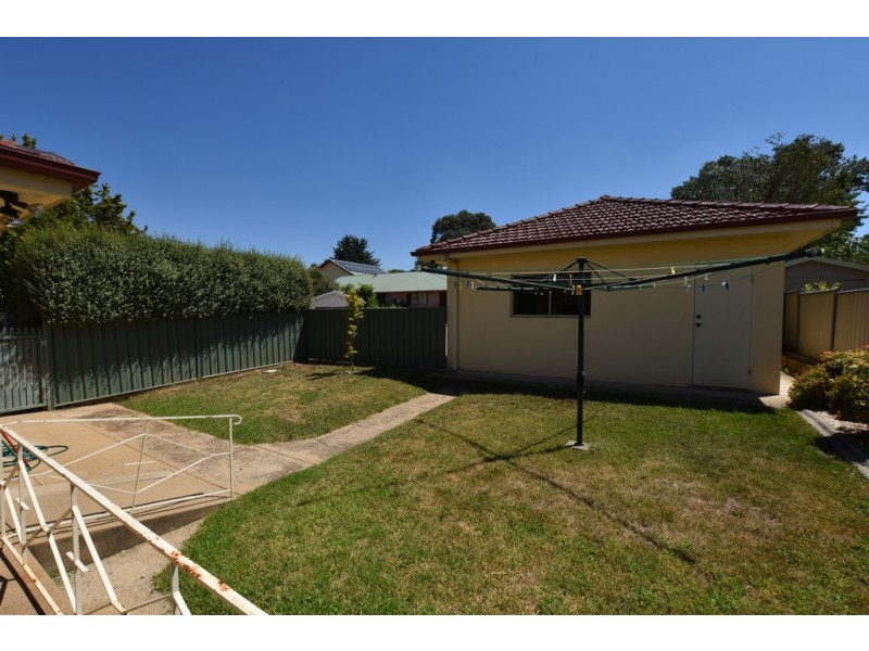 61 Moulder Street, Orange NSW 2800