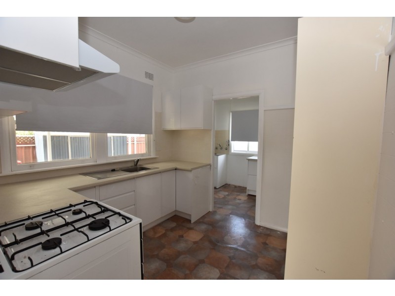 163 Margaret Street, Orange NSW 2800