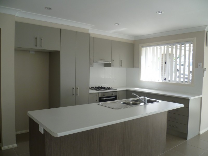 11b McCarron Place, Orange NSW 2800