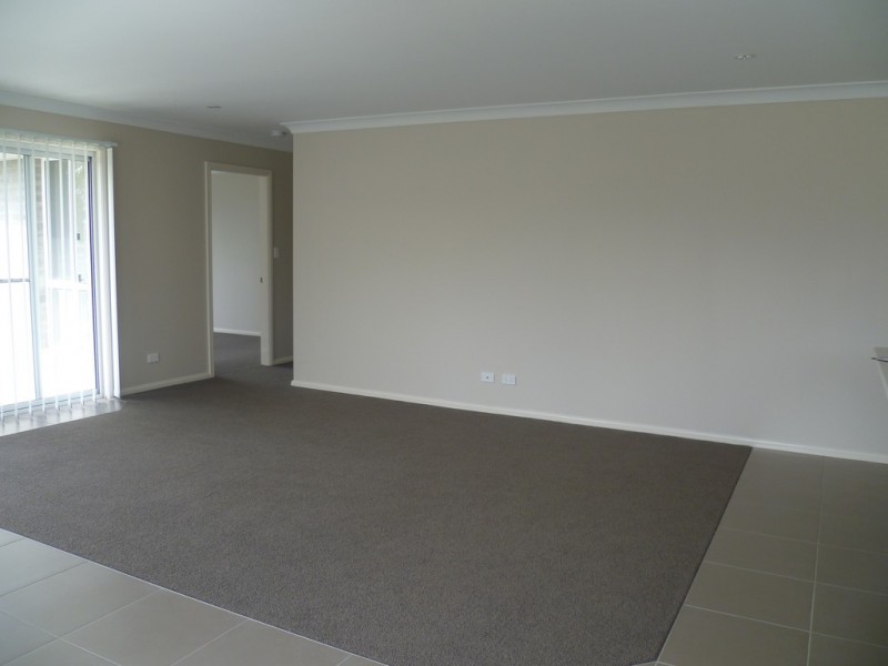 11b McCarron Place, Orange NSW 2800