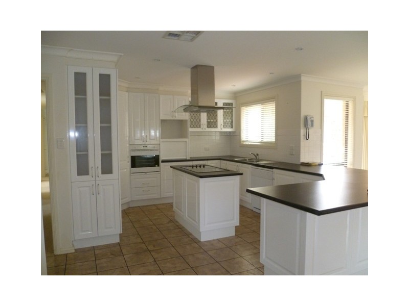 1 MAJESTIC WAY, Orange NSW 2800
