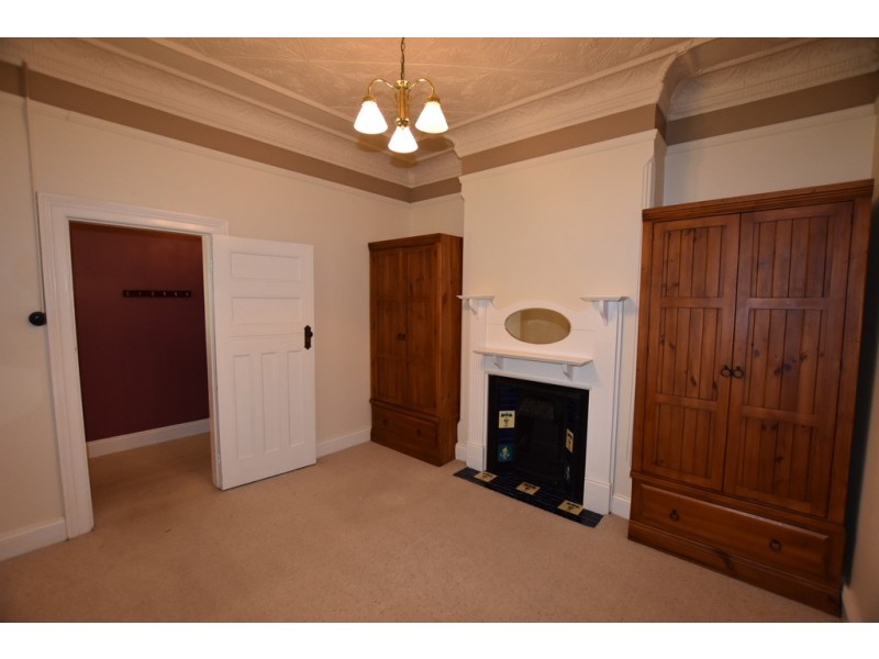 349 Lords Place, Orange NSW 2800