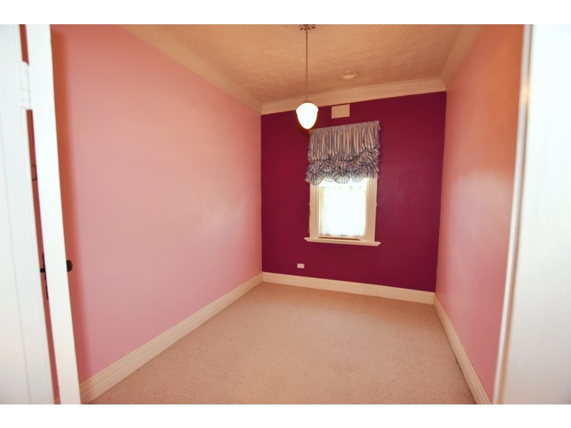 349 Lords Place, Orange NSW 2800
