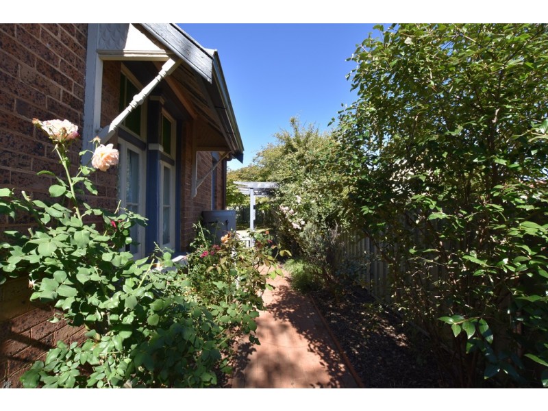 349 Lords Place, Orange NSW 2800