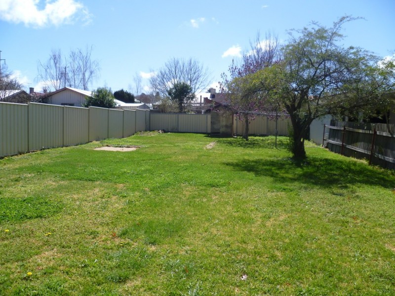 19 National Avenue, Orange NSW 2800