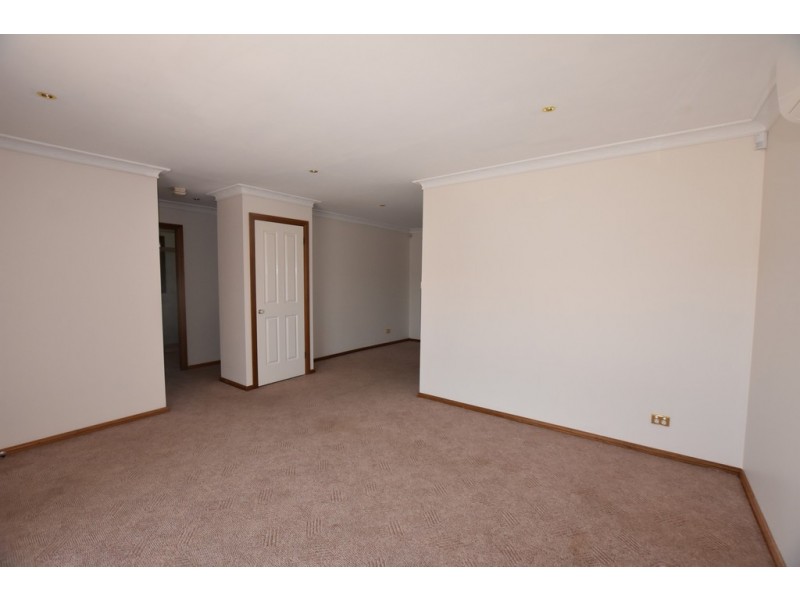11 / 168 Sampson Street, Orange NSW 2800