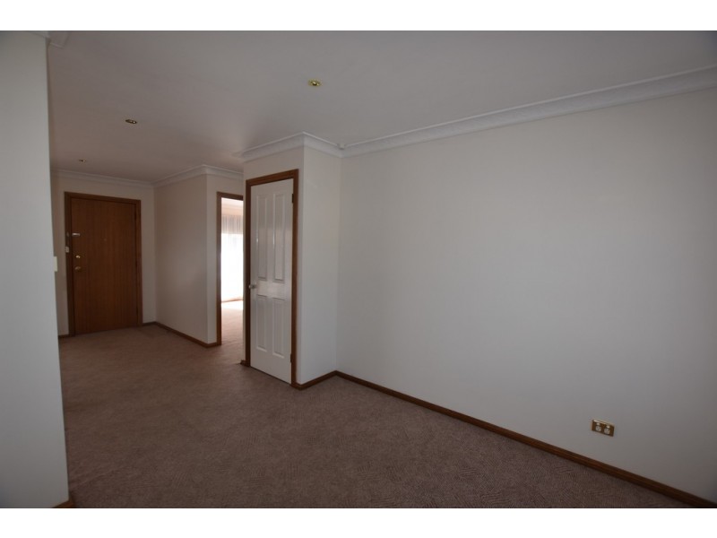11 / 168 Sampson Street, Orange NSW 2800