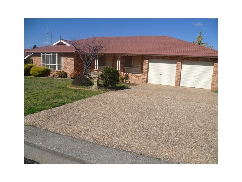 41 Glendale Crescent, Orange NSW 2800