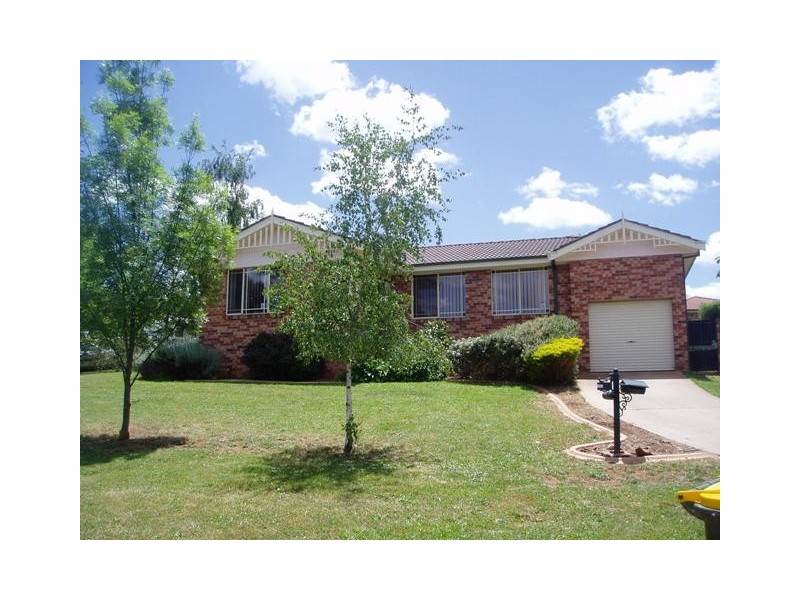 12 Laurel Avenue, Orange NSW 2800