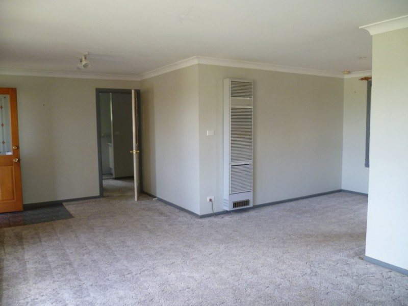 12 Laurel Avenue, Orange NSW 2800