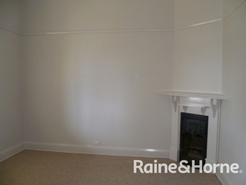 10 Sale Street, Orange NSW 2800