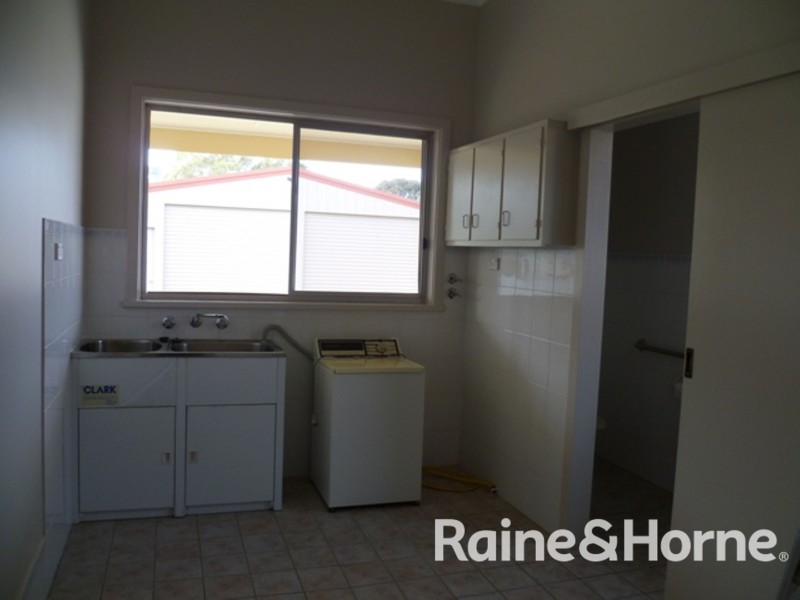 10 Sale Street, Orange NSW 2800