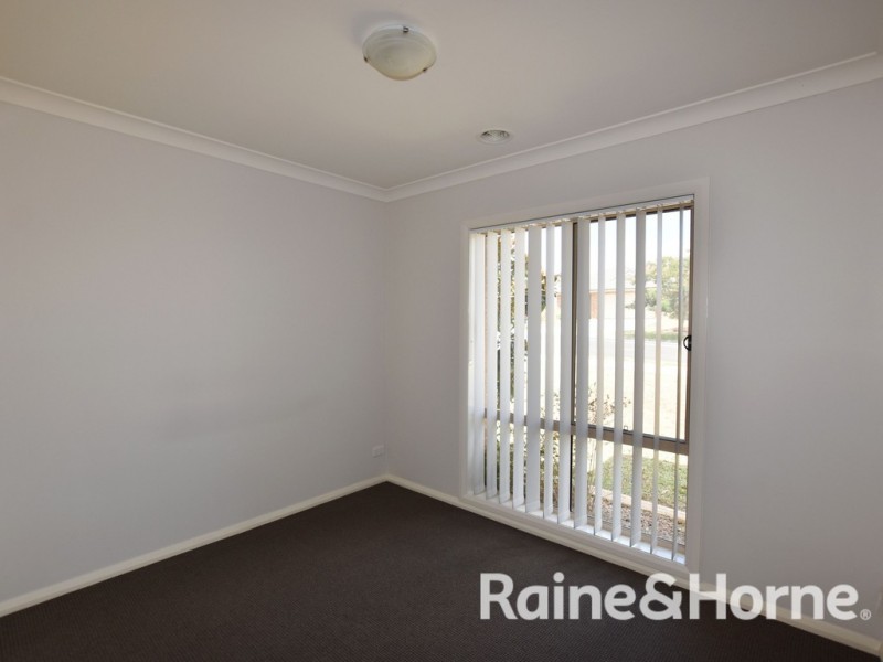 52 William Maker Drive, Orange NSW 2800