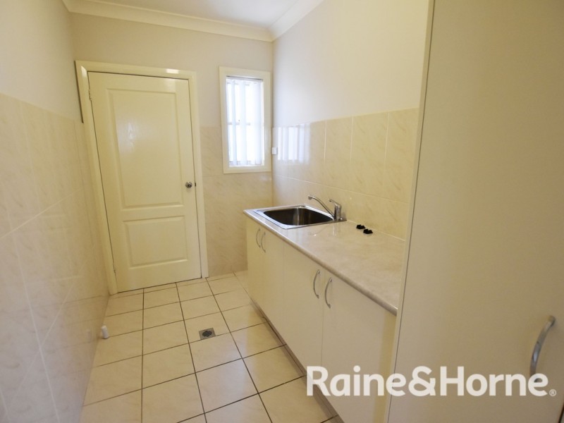 52 William Maker Drive, Orange NSW 2800