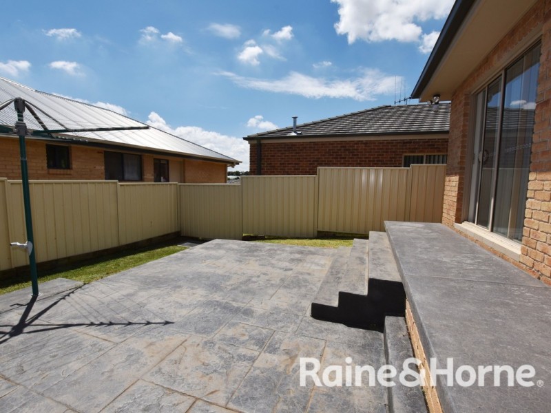 52 William Maker Drive, Orange NSW 2800