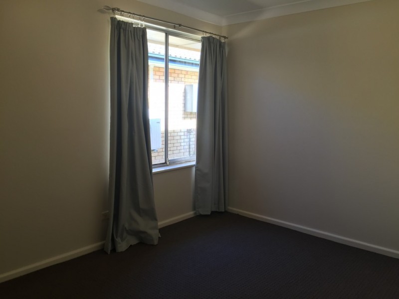 2/16 Victoria Street, Orange NSW 2800