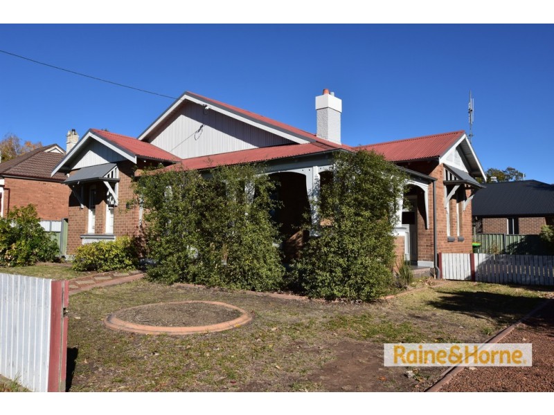 91 Peisley Street, Orange NSW 2800