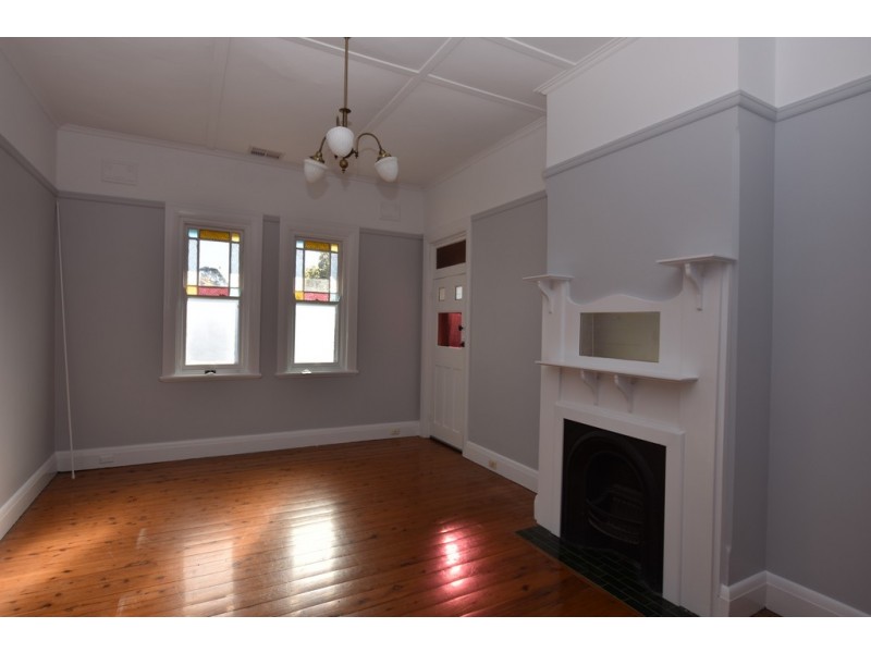 91 Peisley Street, Orange NSW 2800