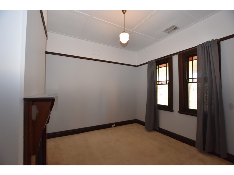 91 Peisley Street, Orange NSW 2800