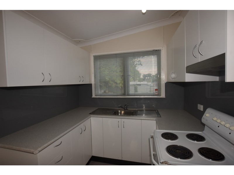 43 Adina Crescent, Orange NSW 2800