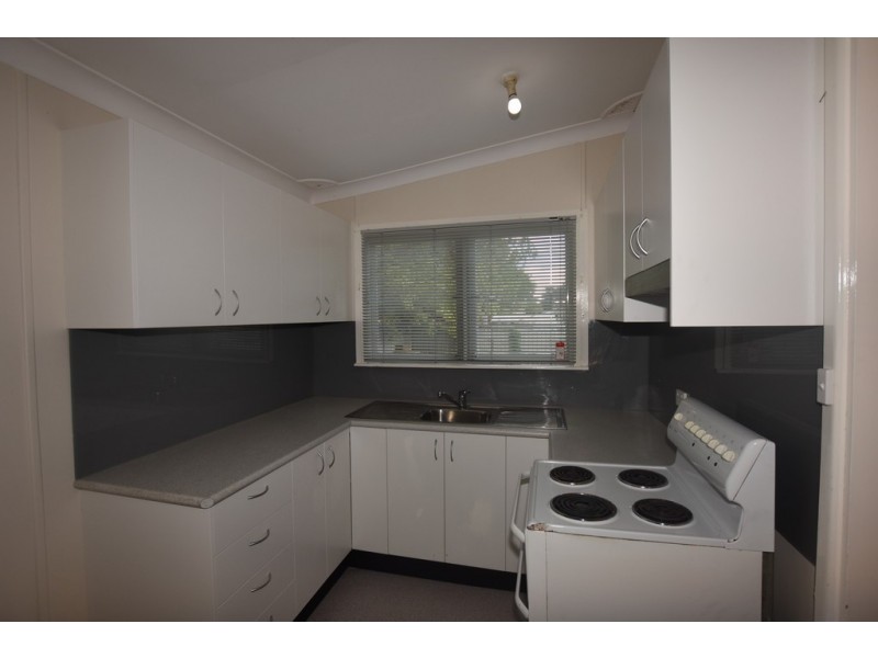 43 Adina Crescent, Orange NSW 2800