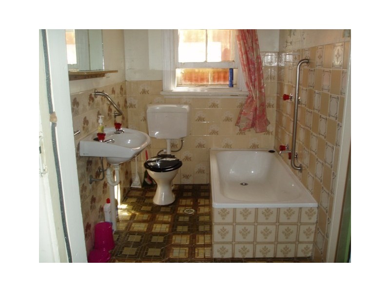 Unit 1/115 Peisley Street, Orange NSW 2800