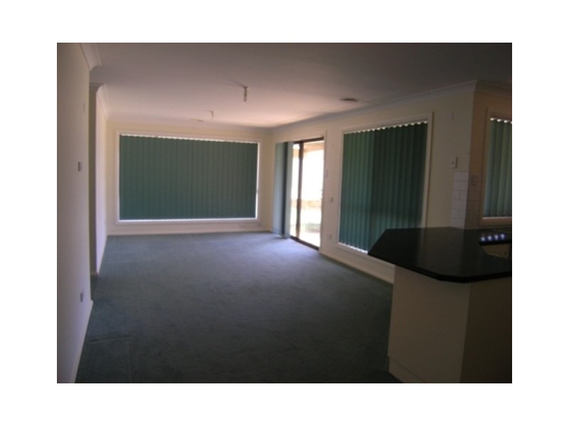 4 Thorpe Place, Orange NSW 2800