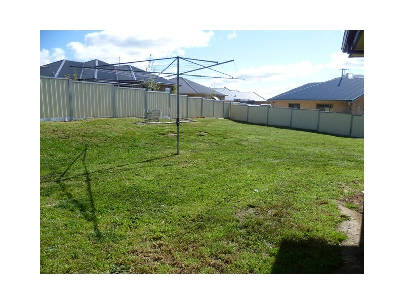 4 Thorpe Place, Orange NSW 2800