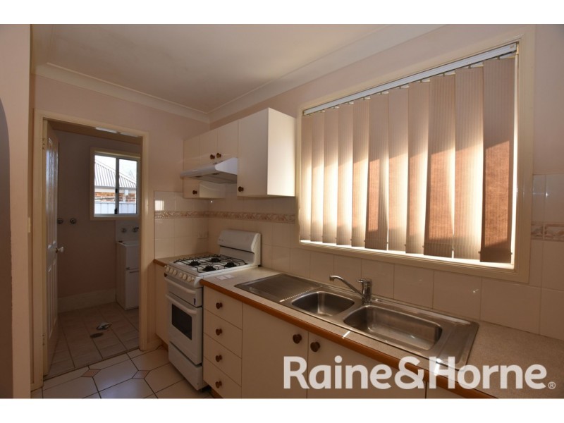10/115 Matthews Avenue, Orange NSW 2800