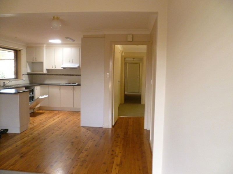 66 Wiare Circuit, Orange NSW 2800