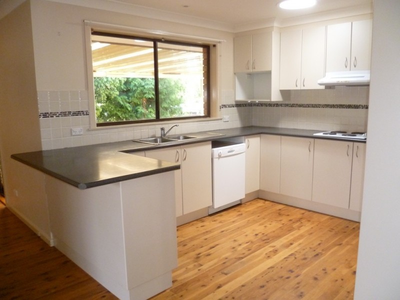 66 Wiare Circuit, Orange NSW 2800