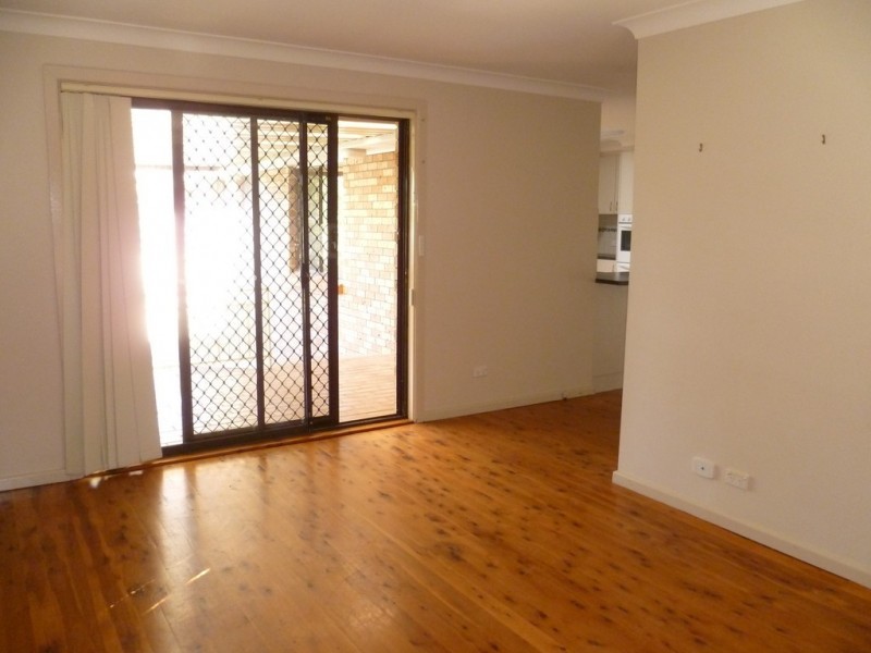 66 Wiare Circuit, Orange NSW 2800