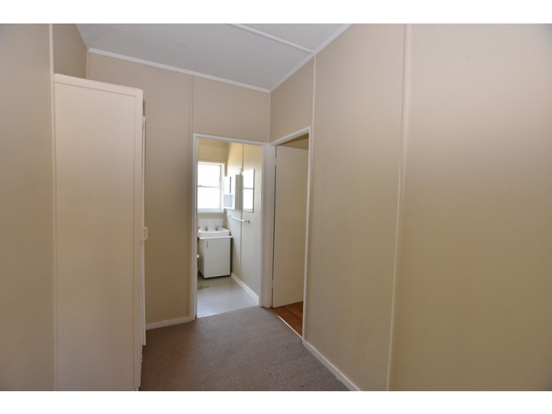 18 Endsleigh Avenue, Orange NSW 2800