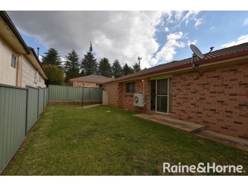 2 / 16 Forbes Road, Orange NSW 2800