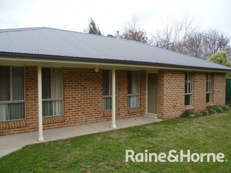 2 / 5 Coronation Drive, Orange NSW 2800