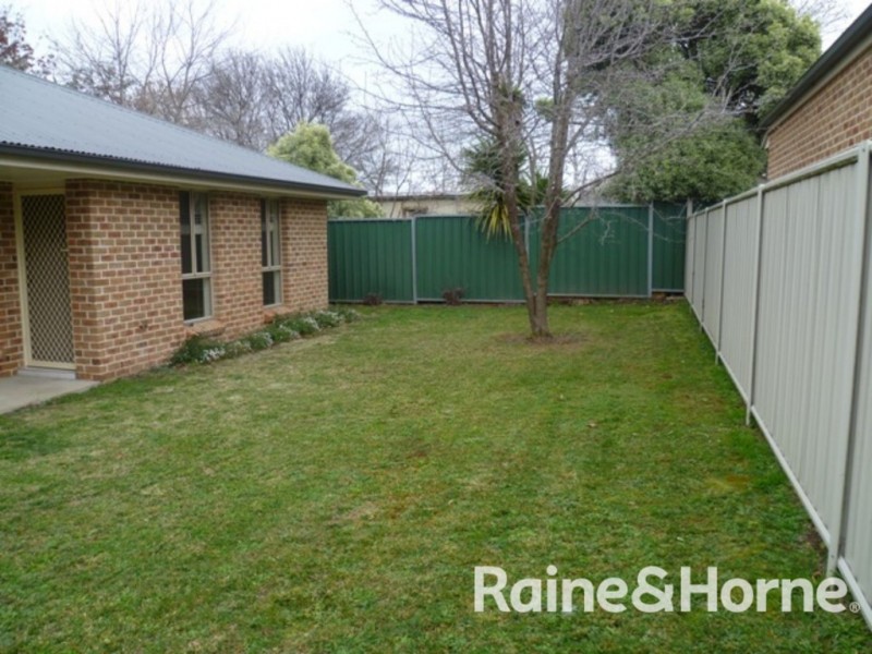 2 / 5 Coronation Drive, Orange NSW 2800