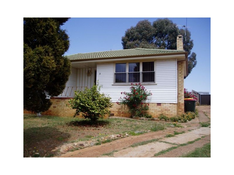3 Garema Road, Orange NSW 2800