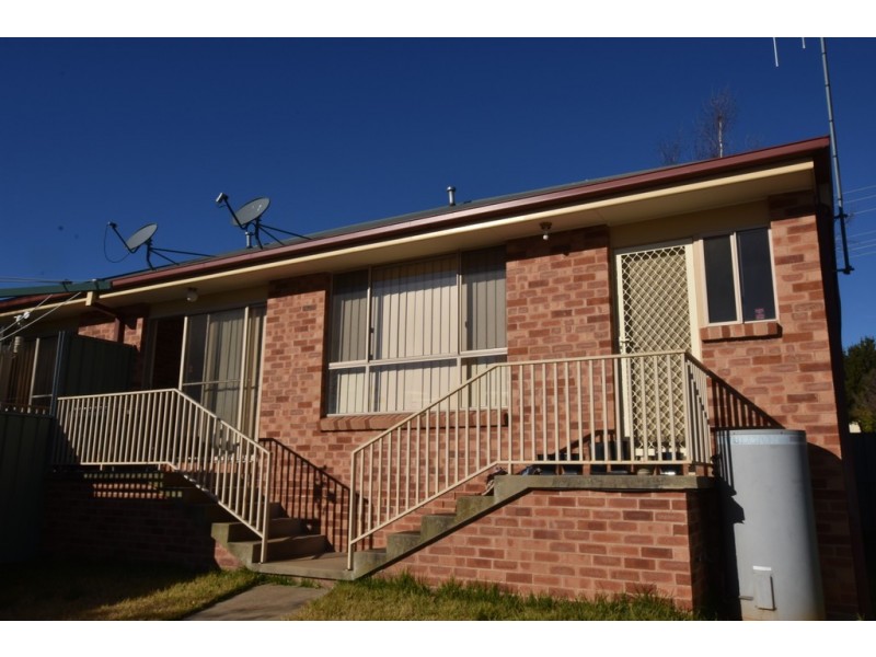 1/113-115 Franklin Road, Orange NSW 2800