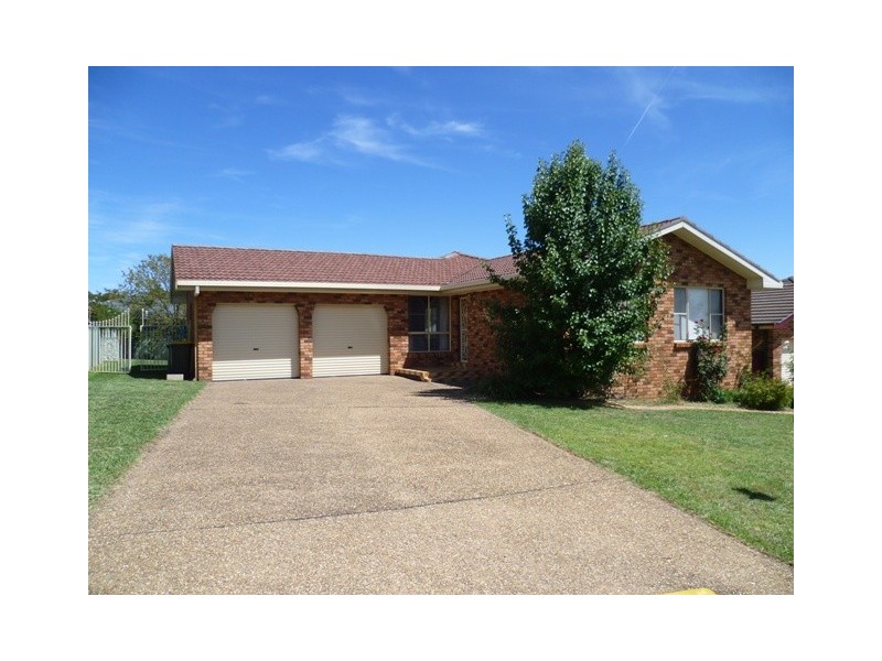 61 Sieben Drive, Orange NSW 2800