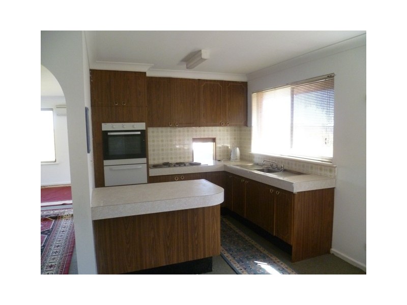 2 Taralye Place, Orange NSW 2800