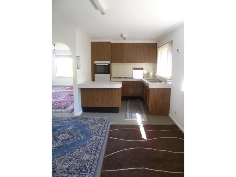 2 Taralye Place, Orange NSW 2800