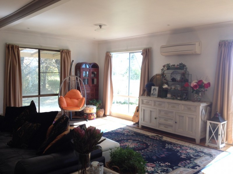 146 Forest Road, Orange NSW 2800