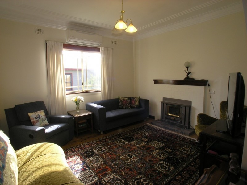 82 Franklin Road, Orange NSW 2800