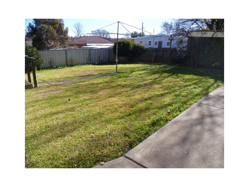 7 Leumeah Road, Orange NSW 2800