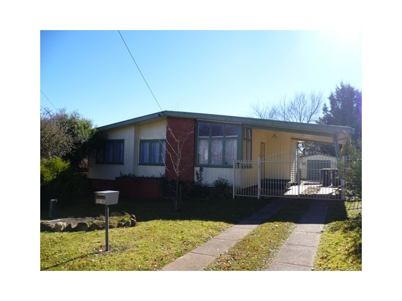 7 Leumeah Road, Orange NSW 2800