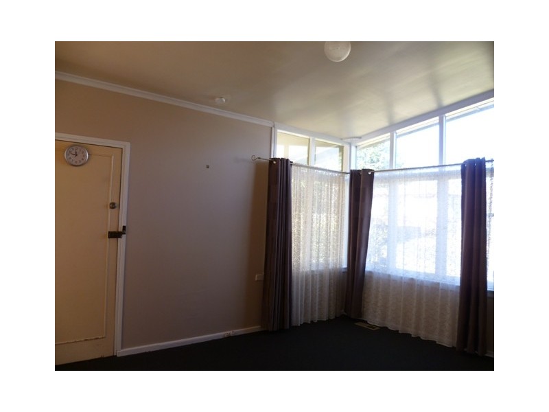 7 Leumeah Road, Orange NSW 2800