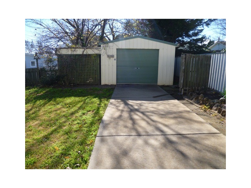 7 Leumeah Road, Orange NSW 2800