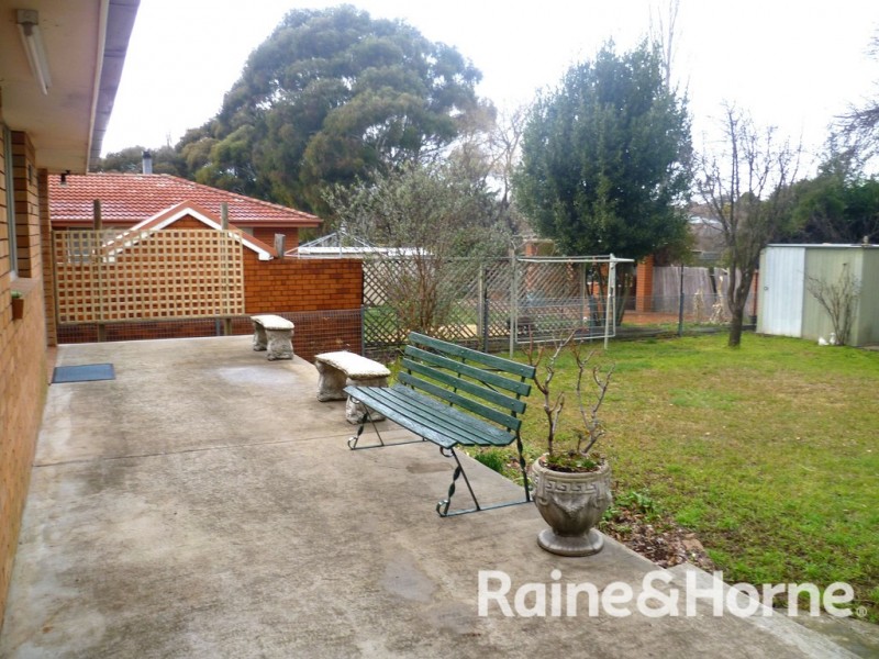 12 Talinga Place, Orange NSW 2800
