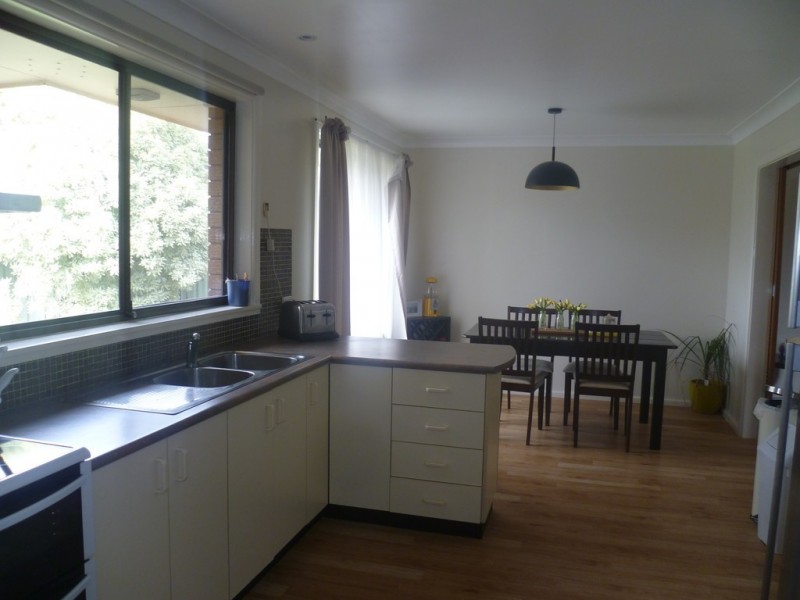 27 Alkira Way, Orange NSW 2800