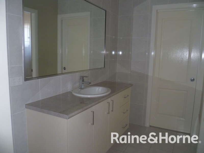 1 Messina Street, Orange NSW 2800